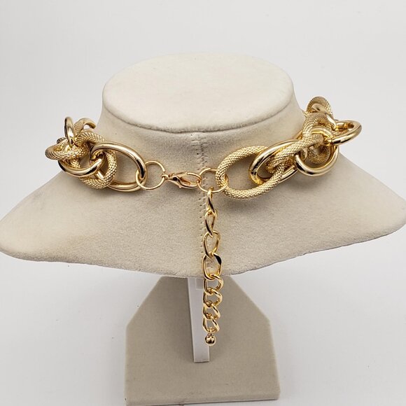 Authentic Louis Vuitton Gold Padlock w/ Unbranded Fashion Geometry Necklace - Picture 3 of 7